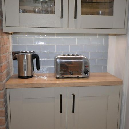 Delightful Cottage In Sandwich - One Bedroom Экстерьер фото